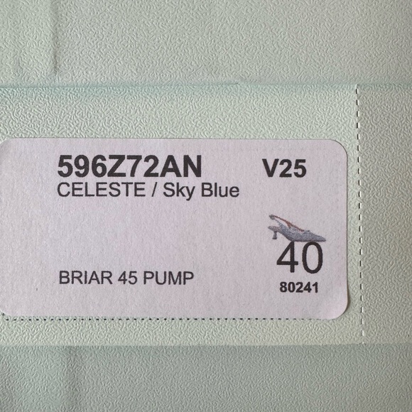 Bibi Lou Blue Lace Slingback Kitten Heels - Picture 11 of 11